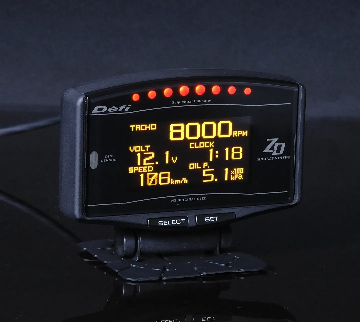 Extended Auto-Dimming Display